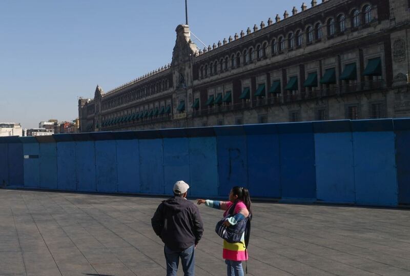 El senador fue visto entrando y saliendo de Palacio Nacional Palacio Nacional