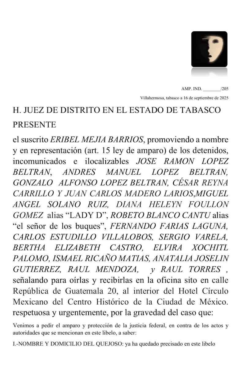 Amparos a favor de hijos de AMLO