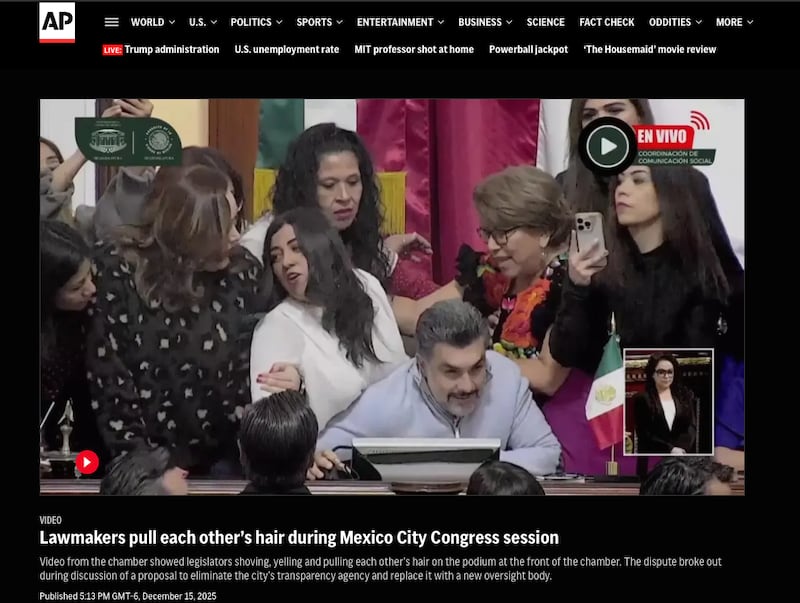 AP news riña congreso cdmx