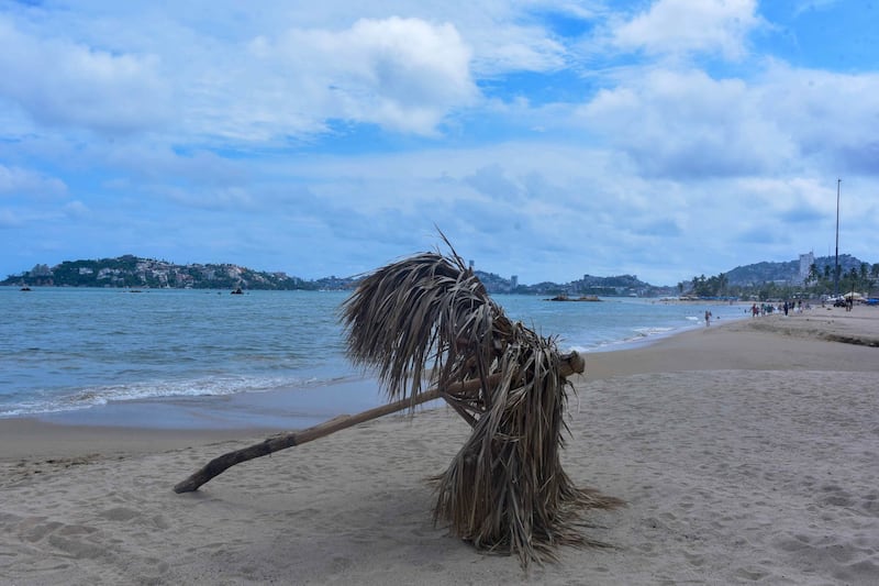Seis playas de Michoacán no son aptas para el uso recreativo