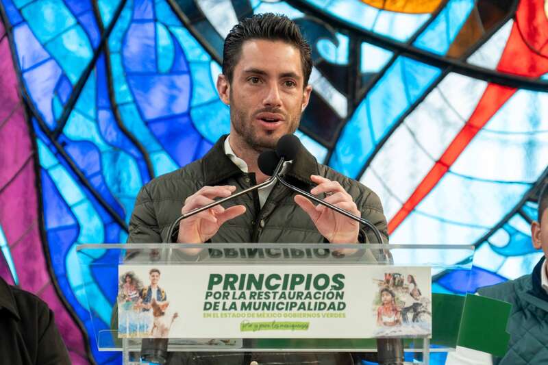 José Couttolenc, dio a conocer los principios por la restauración de la municipalidad en el Estado de México. José Couttolenc dirigente estatal del PVEM en el Edomex.