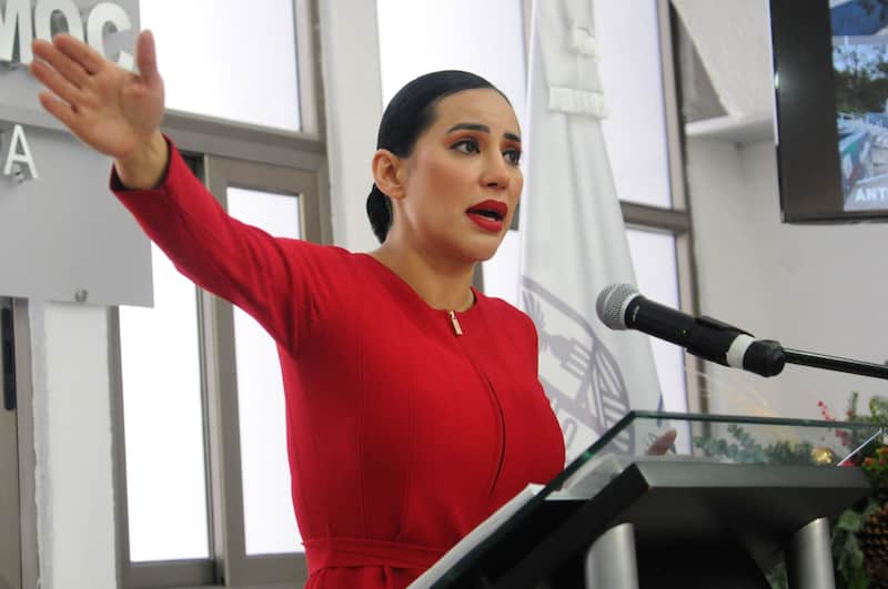 la exalcaldesa fue captada en la unam Sandra cuevas en conferencia de prensa