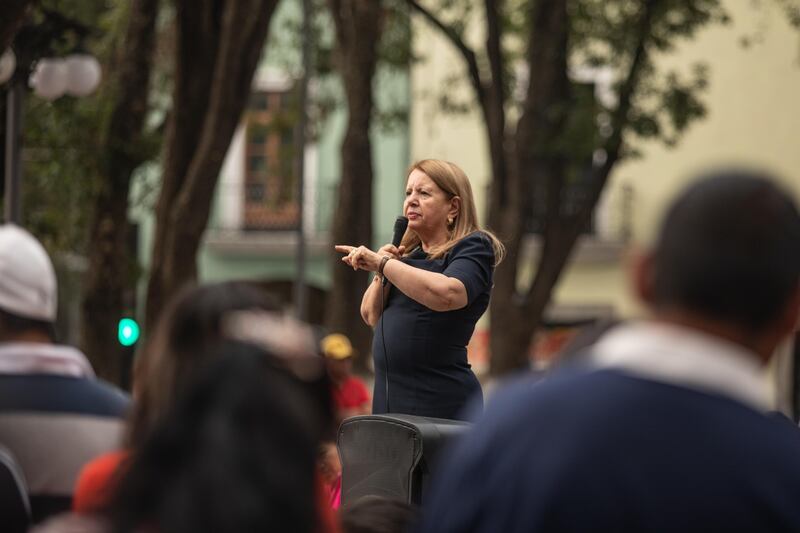 loretta ortiz campaña
