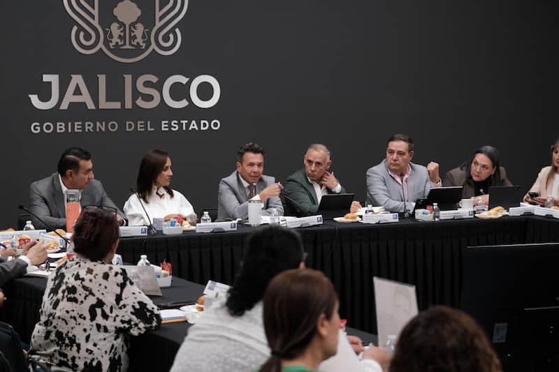 Pablo Lemus, gobernador de Jalisco y su gabinete Imagen promocional