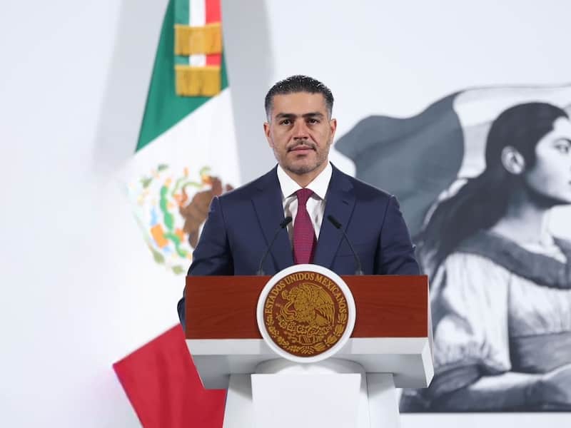 El secretario de seguridad Pública Ciudadana relató en la Conferencia Matutina de la presidenta Sheinbaum el reporte de la Estrategia Nacional de Seguridad de las últimas dos semanas. Imágen de Omar García Harfuch, secretario de Seguridad Pública Ciudadana.