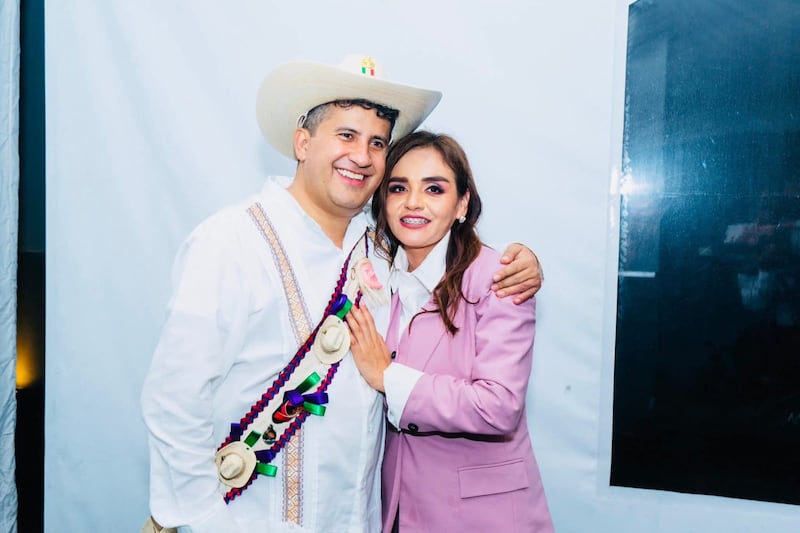 Carlos Manzo y Grecia Quiroz