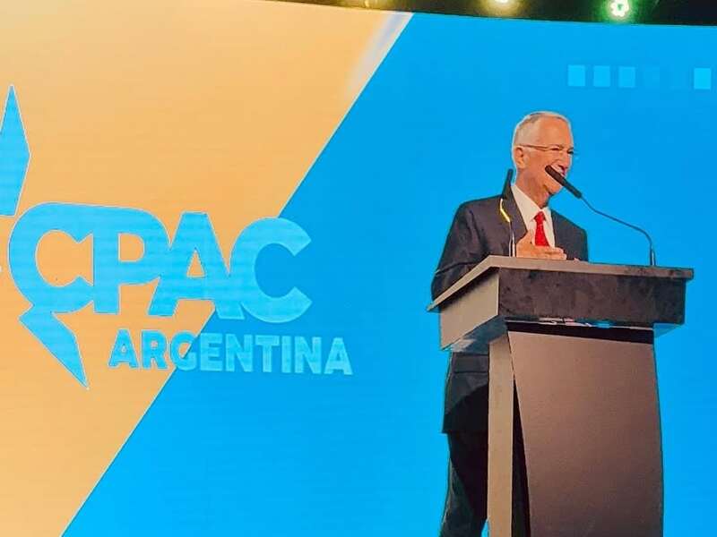 Sin descripción Ricardo Salinas en el CPAC Argentina 2024.