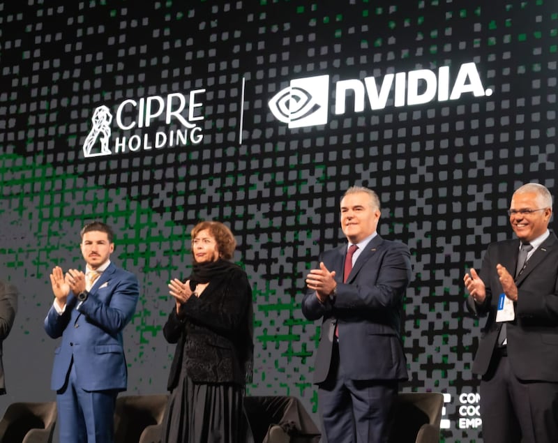 CCE y el gobernador Samuel García, y secretaria Rosara Ruiz Samuel García y el CCE