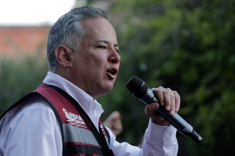 Santiago Nieto