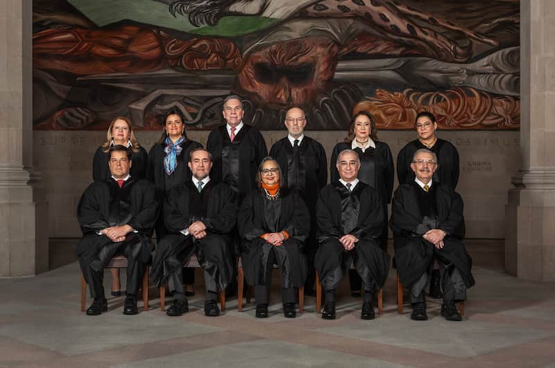 Estos son los sueldos de los ministros de la Suprema Corte de Justicia de la Nación. Los ministros de la SCJN reciben un sueldo superior que el de la presidenta.